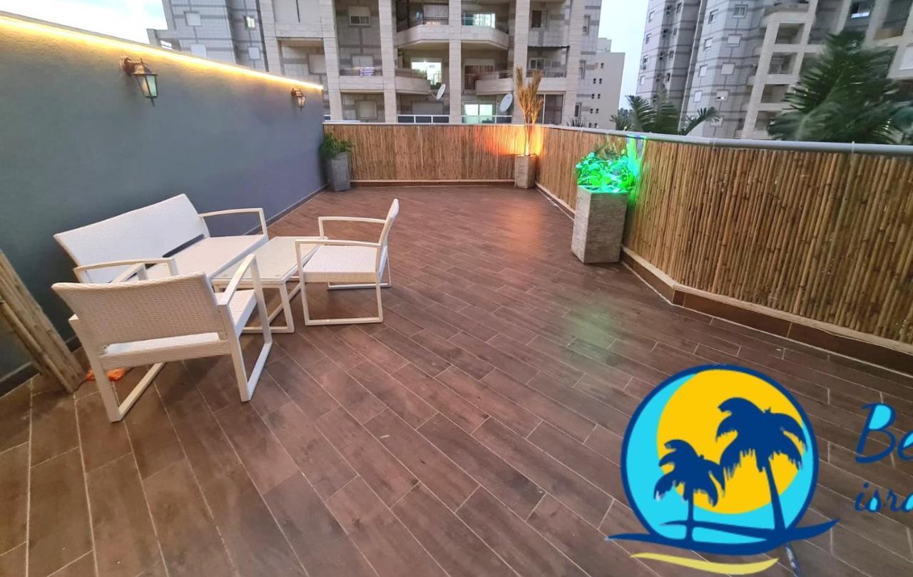 Beach Suite Israel- Private Jacuzzi Garden Suite & Gym, 3 Min Walk To Beach ביץ סוייט ישראל- ג'קוזי פרטי בגינה 3 דקות הליכה לים וחדר כושר Ashkelon Eksteriør bilde