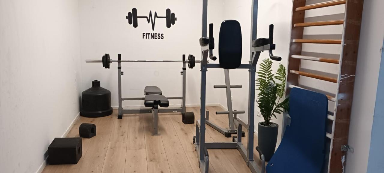 Beach Suite Israel- Private Jacuzzi Garden Suite & Gym, 3 Min Walk To Beach ביץ סוייט ישראל- ג'קוזי פרטי בגינה 3 דקות הליכה לים וחדר כושר Ashkelon Eksteriør bilde
