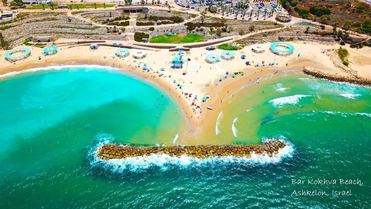 Beach Suite Israel- Private Jacuzzi Garden Suite & Gym, 3 Min Walk To Beach ביץ סוייט ישראל- ג'קוזי פרטי בגינה 3 דקות הליכה לים וחדר כושר Ashkelon Eksteriør bilde